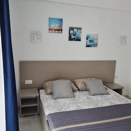 Breeze 게스트하우스 데포리노드